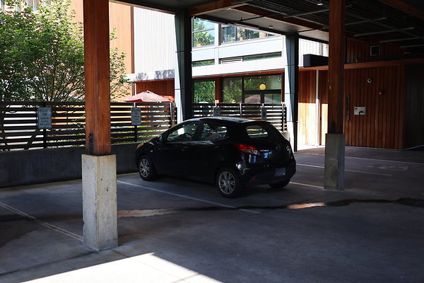 One North Kartini 044