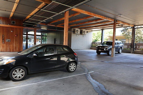 One North Kartini 052