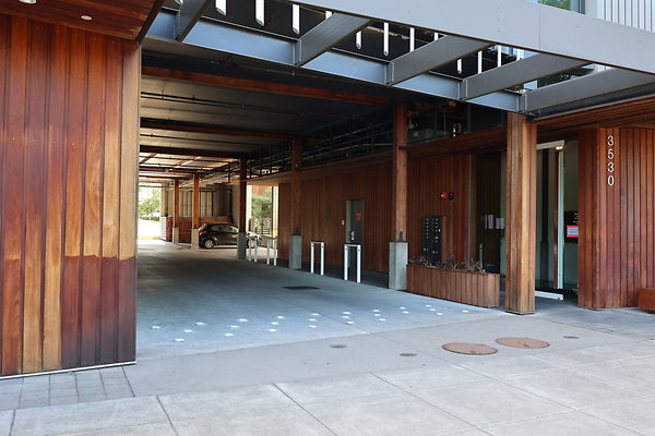 One North Kartini 092