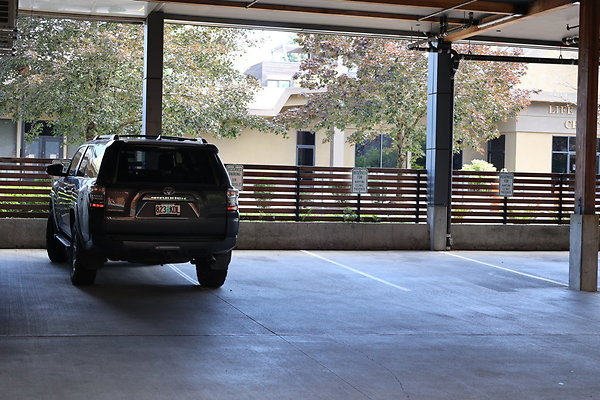 One North Kartini 171