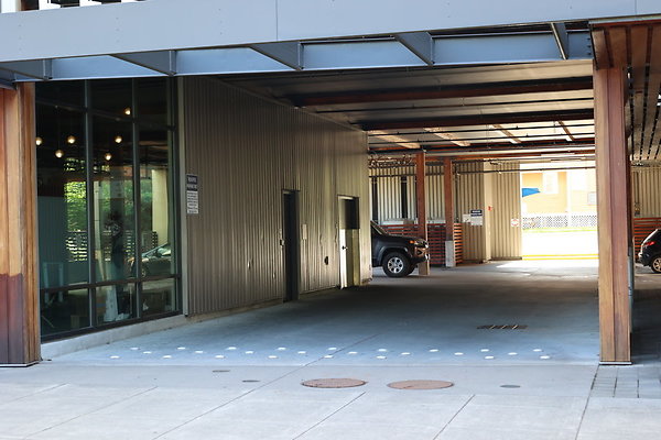 One North Kartini 086