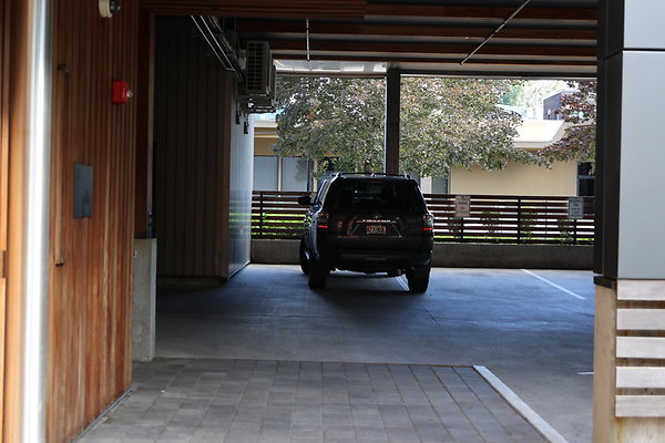 One North Kartini 158