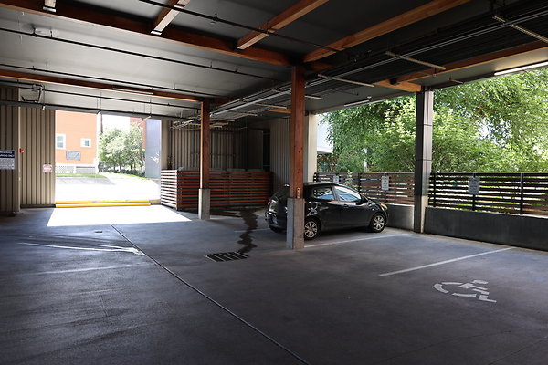 One North Kartini 014