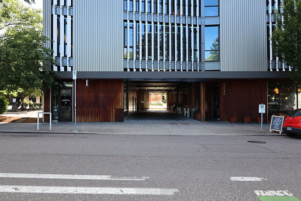 One North Kartini 071