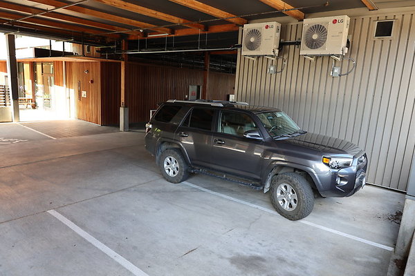 One North Kartini 231