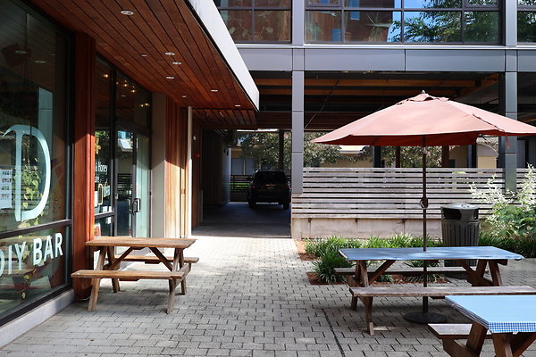 One North Kartini 148