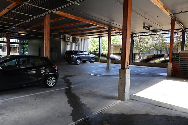 One North Kartini 184