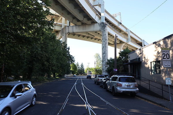 09 NW Raleigh St North 17th to 15th