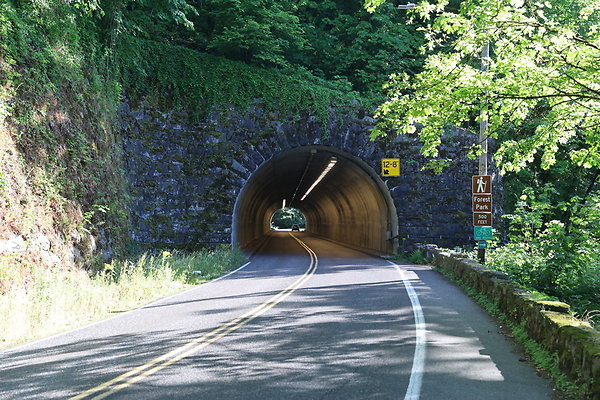 Cornell Tunnel 009