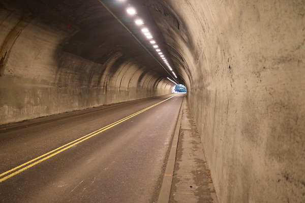 Cornell Tunnel 030