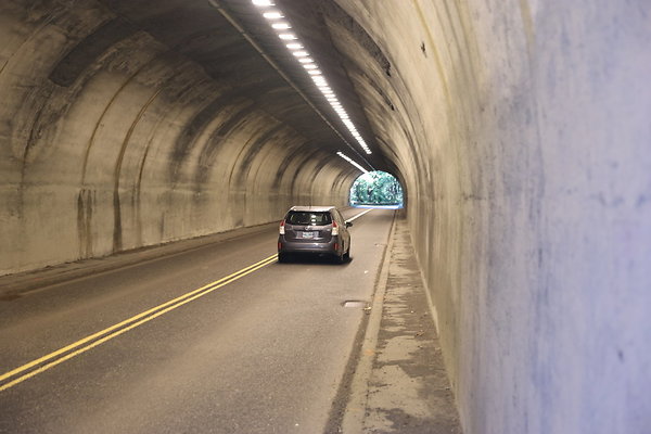 Cornell Tunnel 096