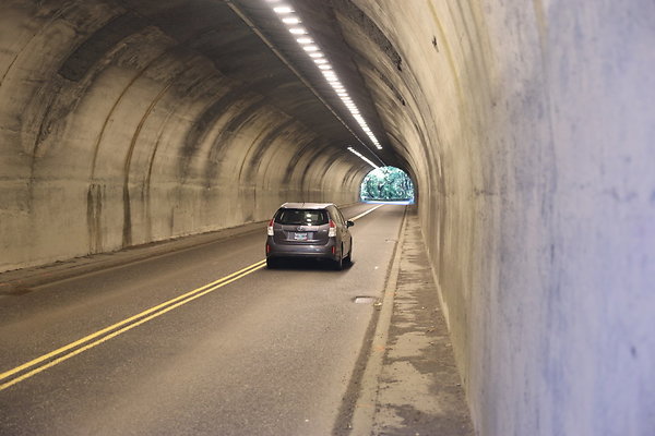 Cornell Tunnel 095