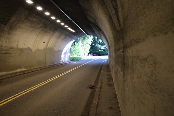 Cornell Tunnel 073