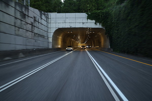 Vista Tunnel 140