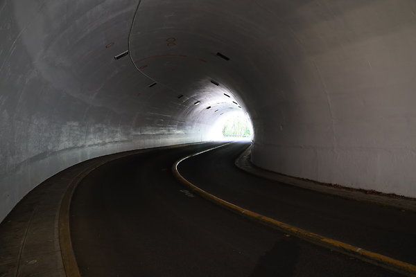 Rocky Butte Tunnel 045