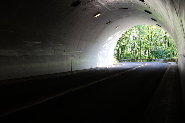 Rocky Butte Tunnel 055