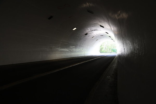 Rocky Butte Tunnel 053