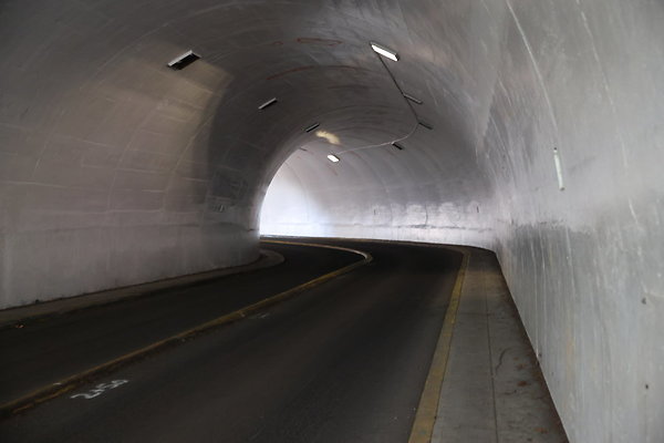 Rocky Butte Tunnel 084