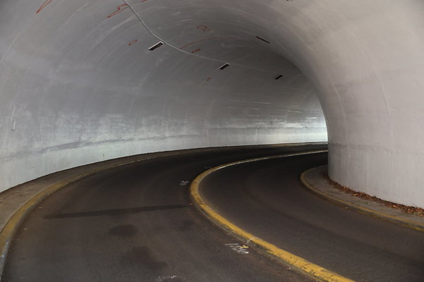 Rocky Butte Tunnel 043