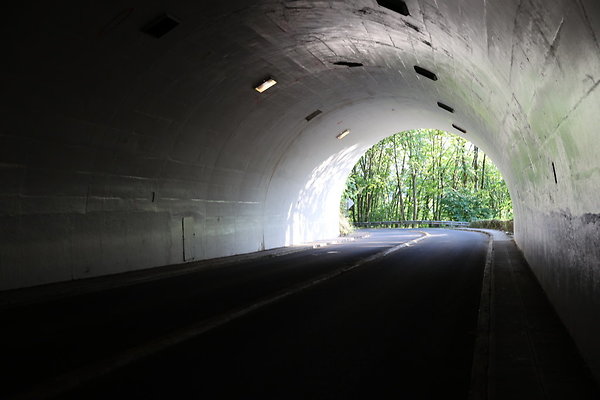 Rocky Butte Tunnel 057