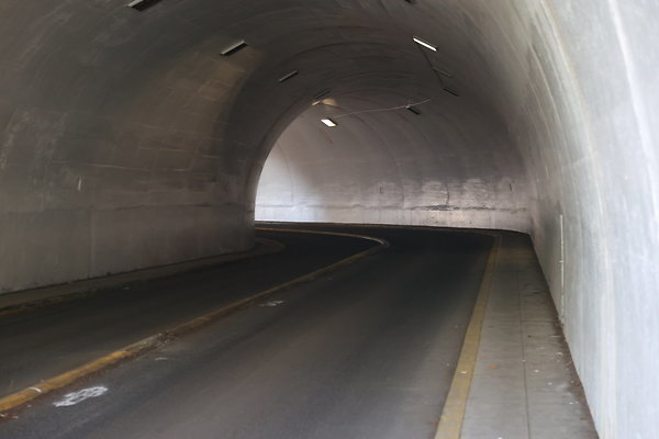 Rocky Butte Tunnel 082