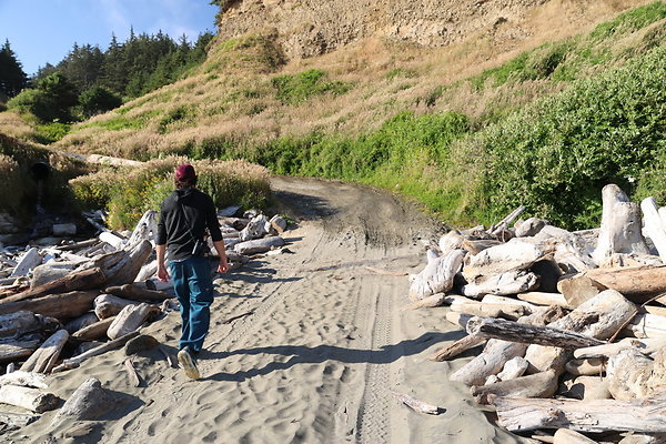 Cape Blanco Pullout &amp; Road (campsite)  17