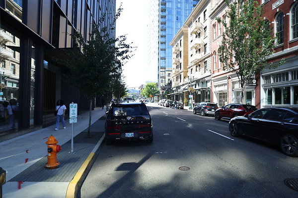 Washington St East 003