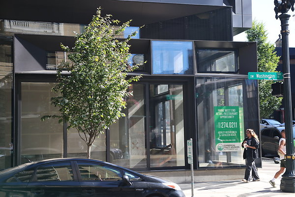 Washington St East 024