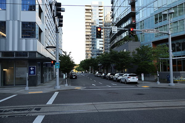 S Curry Moody To River 036