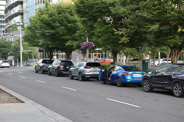 S Curry Moody To River 010