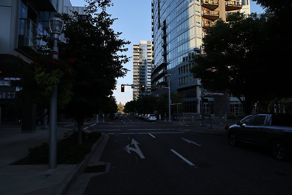 S Curry Moody To River 032