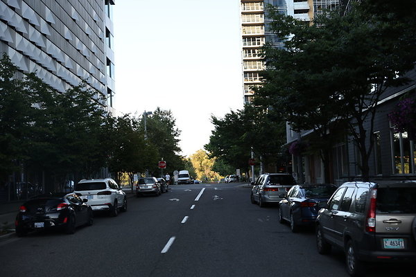 S Curry Moody To River 055