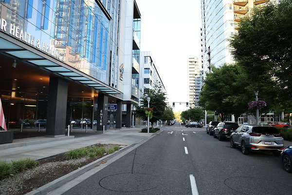 S Curry Moody To River 023