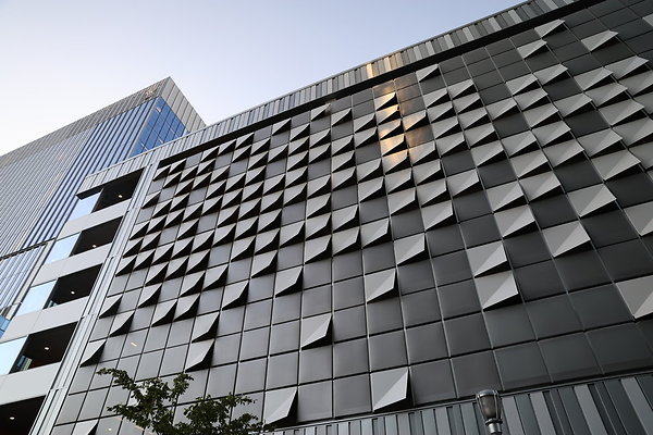 S Curry Moody To River 058