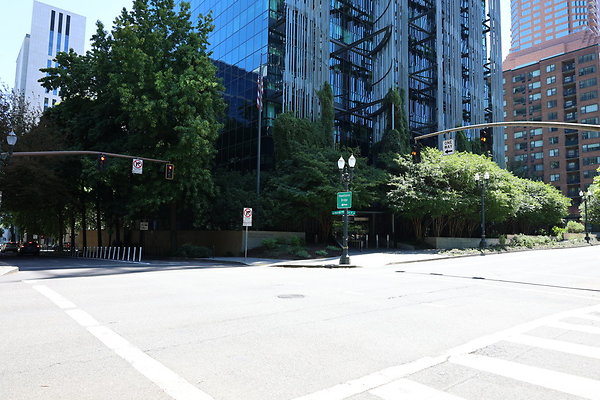 Green Federal Bldg  001