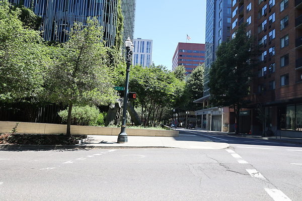 Green Federal Bldg  020