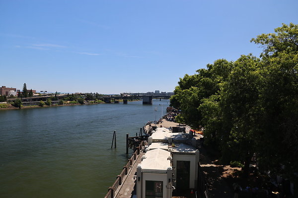 W Burnside Bridge 017