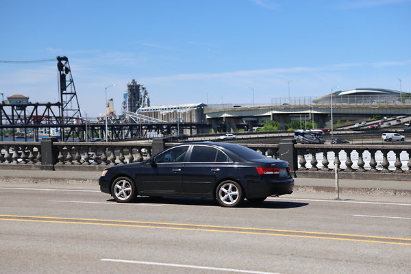 W Burnside Bridge 171