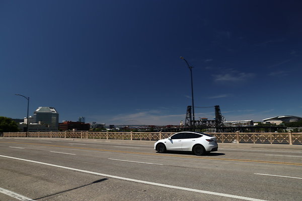 W Burnside Bridge 094