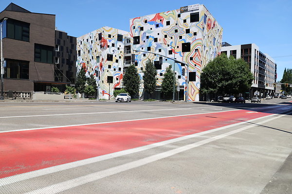 W Burnside Bridge 219