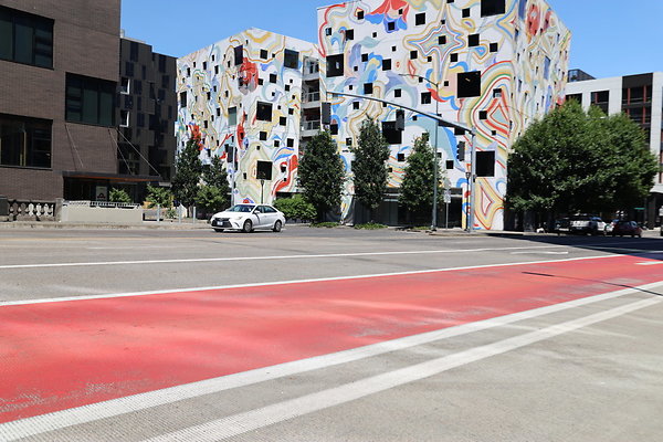 W Burnside Bridge 223