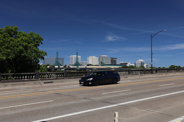 W Burnside Bridge 007