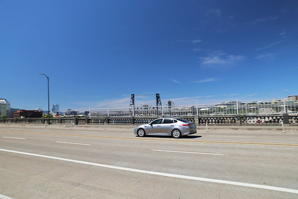 W Burnside Bridge 143