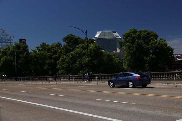 W Burnside Bridge 044