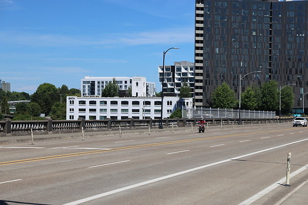 W Burnside Bridge 100