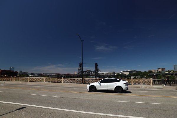 W Burnside Bridge 093