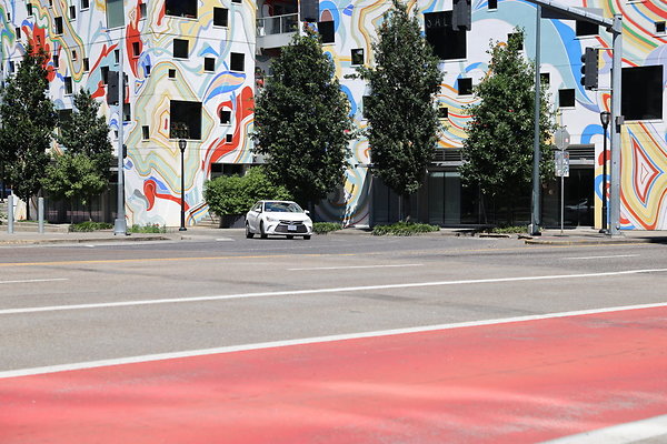 W Burnside Bridge 213