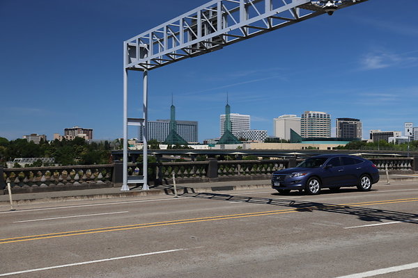 W Burnside Bridge 035