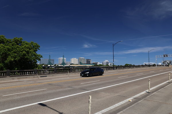 W Burnside Bridge 006