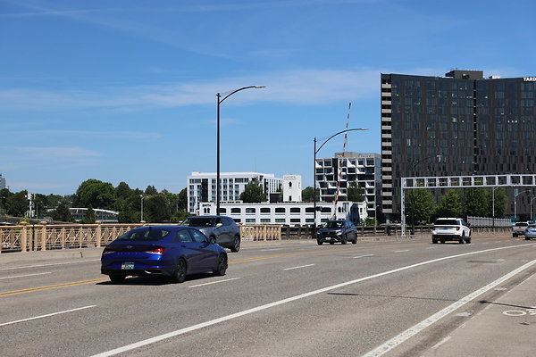 W Burnside Bridge 056